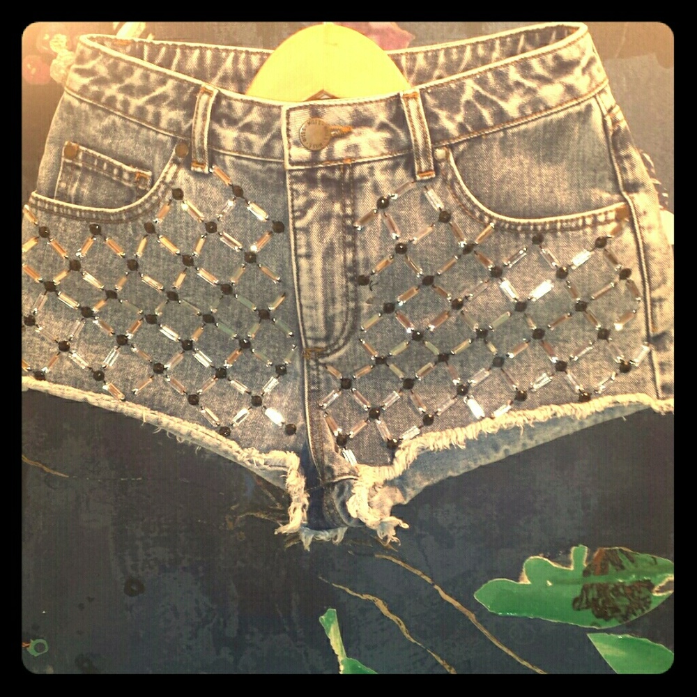 Miss denim shorts